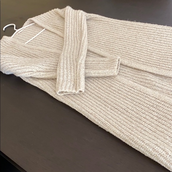 Cardigans - Picture 2 of 2